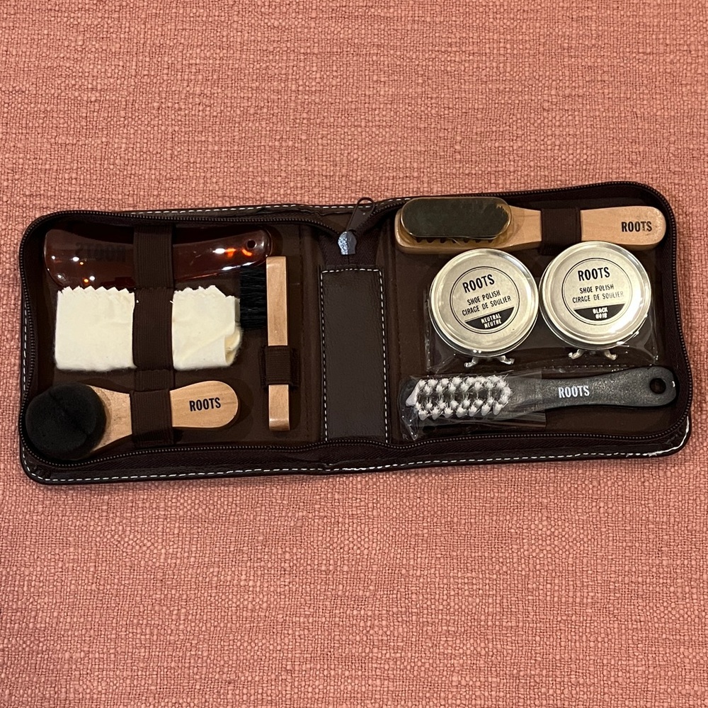 Roots shoe care Kit in compact zippered pouch